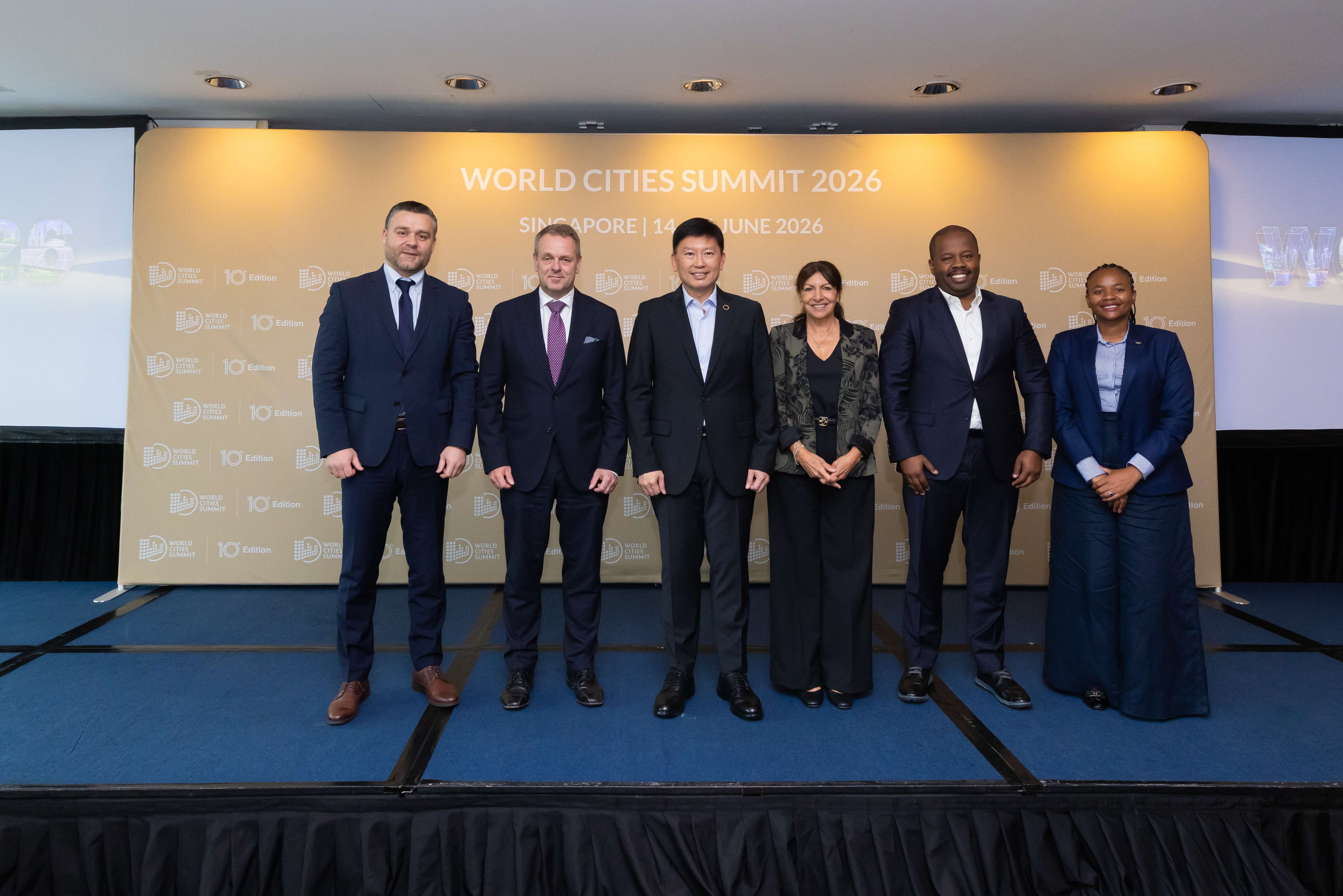Inaugural Cohort of the Mayoral Fellowship at WCS Group Photo